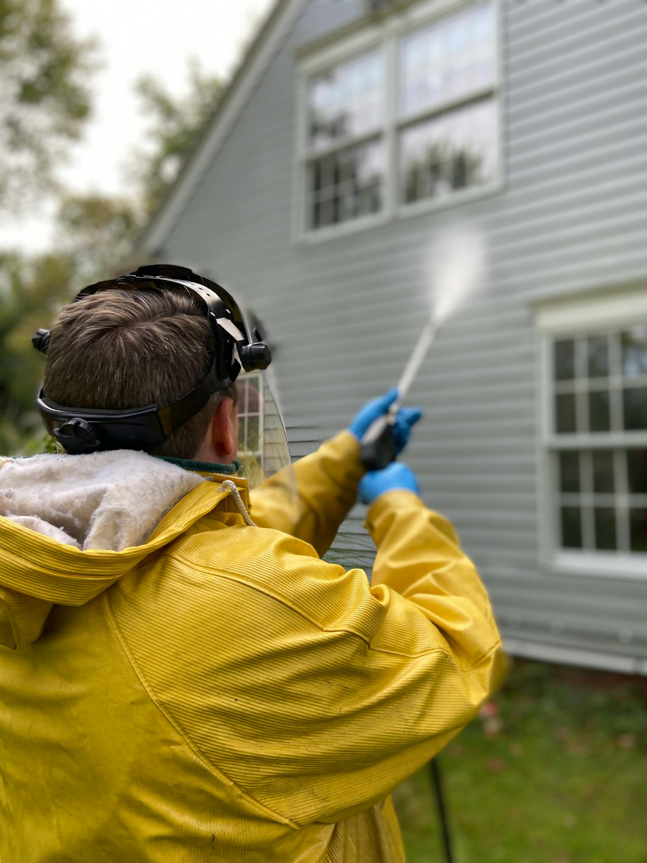 Essential Tips for Maintaining a Clean Home Exterior